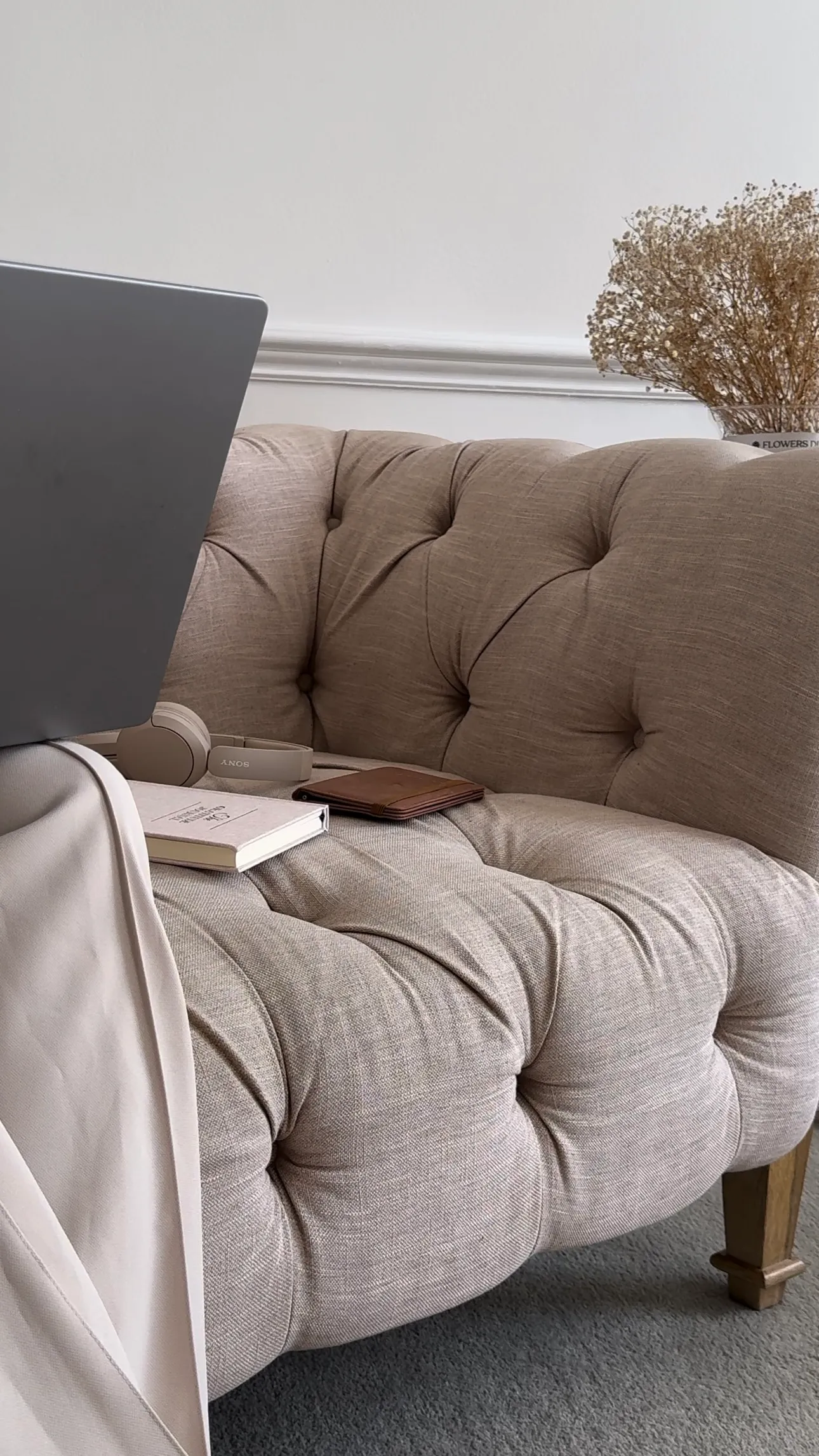 How Women Who Are Never Rushed Actually Do It