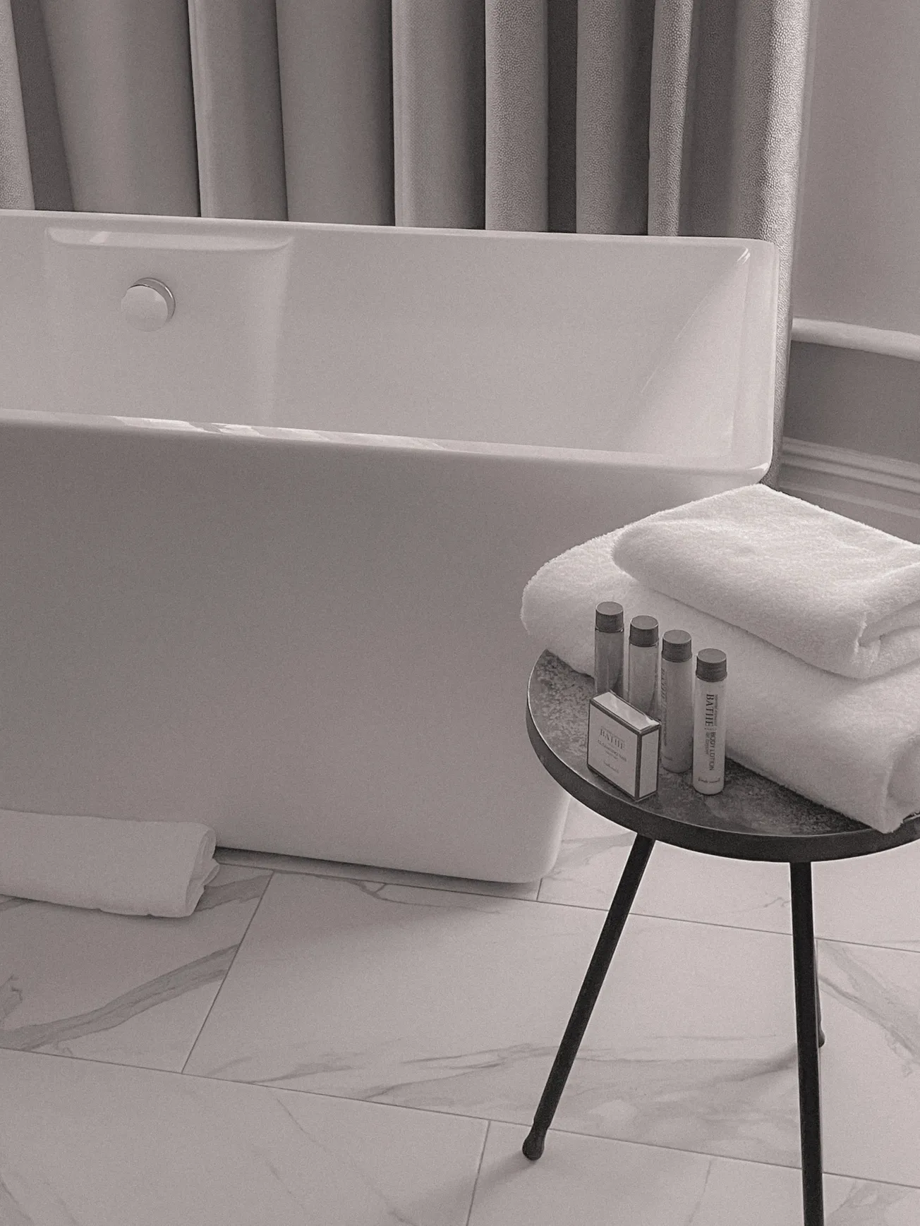 Fast Fashion in the Private Hours